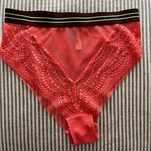 NEW Victoria's Secret Very Sexy high waist cheeky Size Small